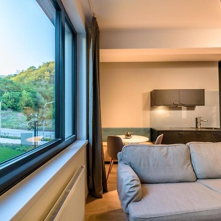 Bratislava center, river front, private parking included Esterno foto
